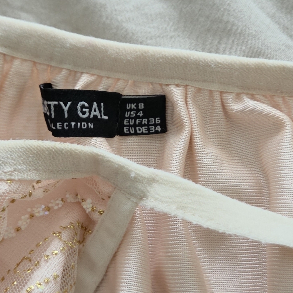 Nasty Gal Pale Pink Sequin Off-Shoulder Romper with Sheer Bell Sleeves Size 4 - Picture 4 of 6